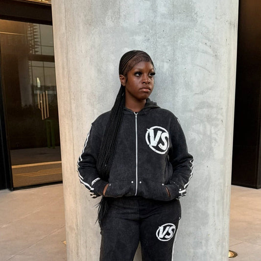 BLACK 'VS' HOODIE